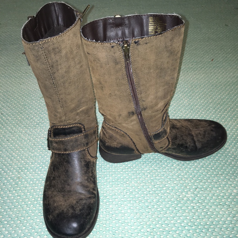 Sonoma boots